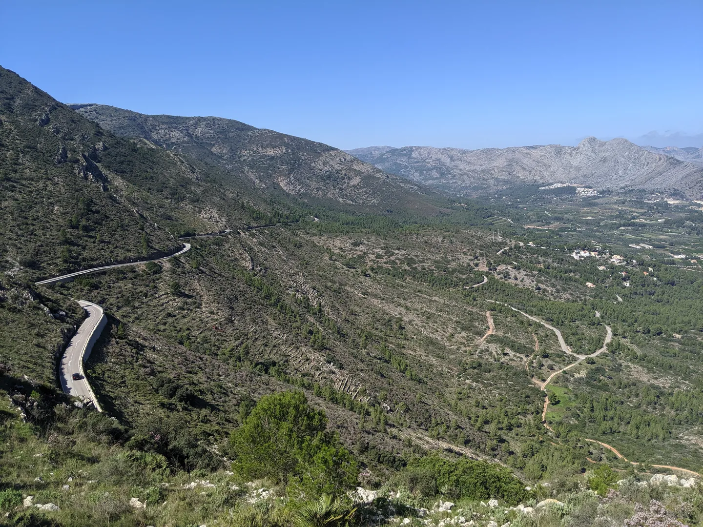 Montée du Col de Rates, lieu du test de 20 minutes du stage vélo